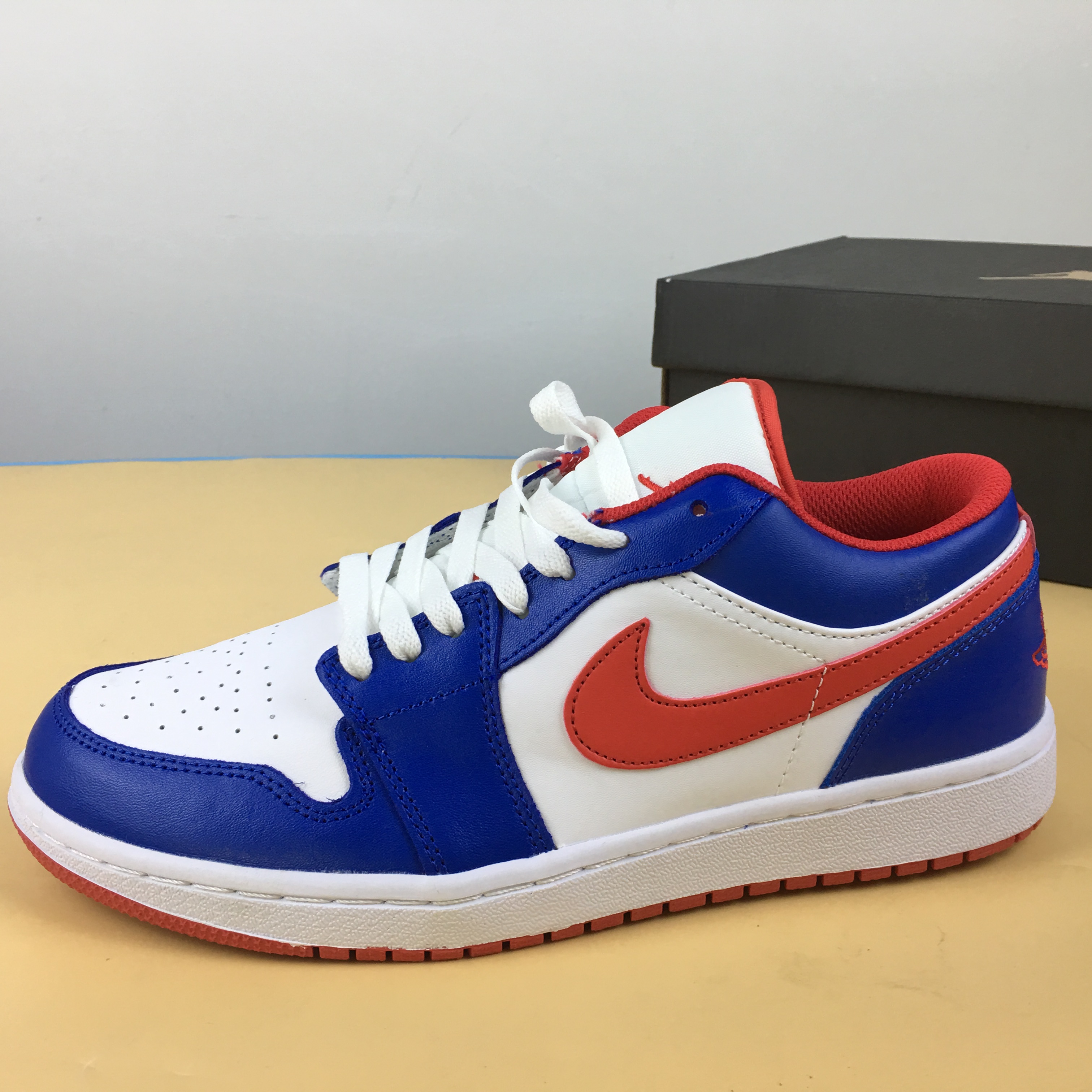 Air Jordan 1 Low Captain Amecia White Blue Red Shoes